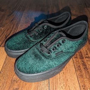 NEW Womens Vans Authentic Velvet Jungle Green Black Sneaker Suede Shoes Size 5.5